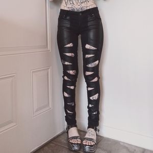 Sexy tripp black skinny jeans 0/24